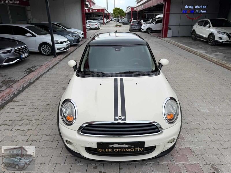 Galeriden Mini One 1.6 2012 Model Adana 160.000 km Beyaz