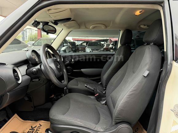 2012 MODEL MİNİ ONE 1.6 TÜRKİYE PAKETİ  160.000 KM