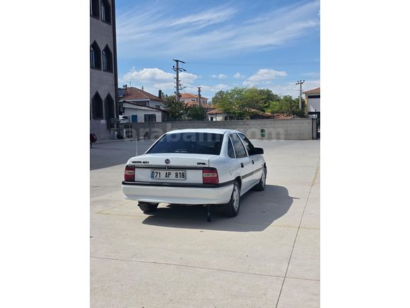 Sahibinden Opel Vectra 2.0 GLS 1994 Model