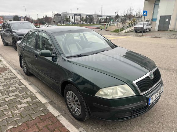 Sahibinden Skoda Octavia 1.6 Ambiente 2005 Model 