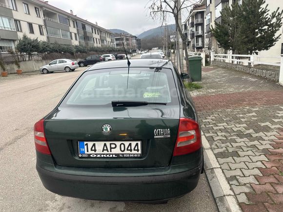 Sahibinden Skoda Octavia 1.6 Ambiente 2005 Model 