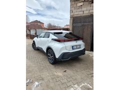 Sahibinden Toyota C-HR 1.8 Hybrid Passion X-Sport 2025 Model