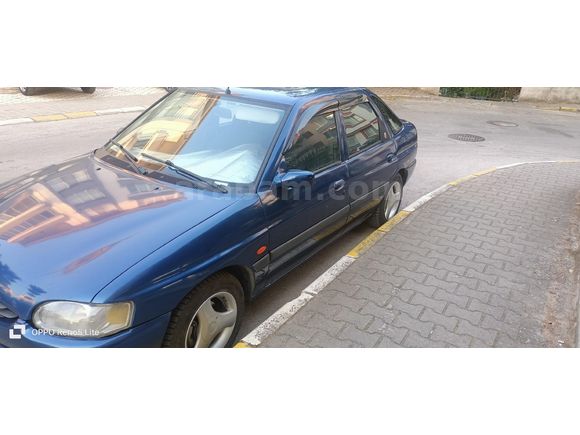 Sahibinden Ford Escort 1.6 CLX 1995 Model
