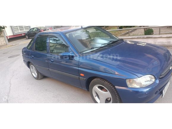 Sahibinden Ford Escort 1.6 CLX 1995 Model