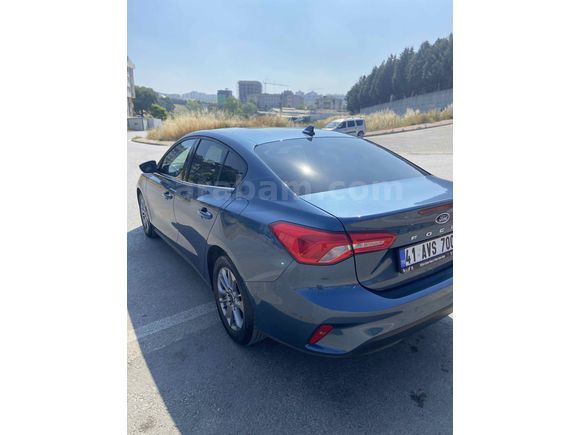 Sahibinden Ford Focus 1.5 EcoBlue Titanium Stil 2024 Model  
