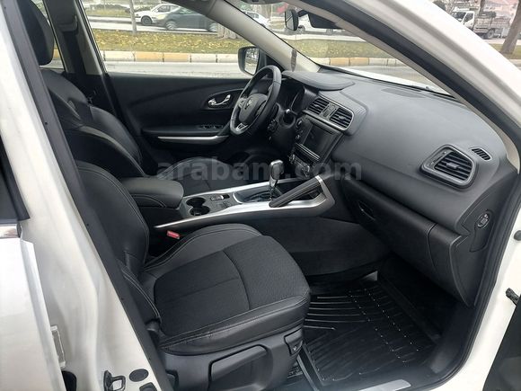HATASIZ BOYASIZ 2016 MODEL RENAULT KADJAR 1.5 DCİ ICON OTOMATİK