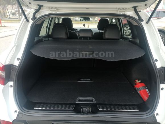 HATASIZ BOYASIZ 2016 MODEL RENAULT KADJAR 1.5 DCİ ICON OTOMATİK