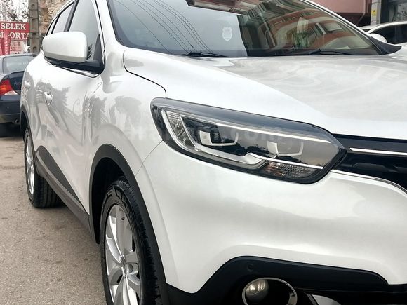 HATASIZ BOYASIZ 2016 MODEL RENAULT KADJAR 1.5 DCİ ICON OTOMATİK