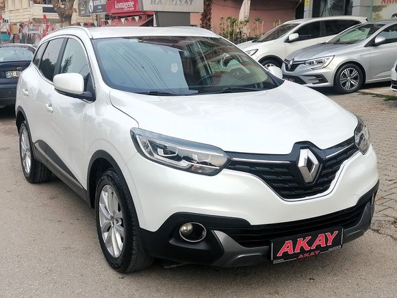 HATASIZ BOYASIZ 2016 MODEL RENAULT KADJAR 1.5 DCİ ICON OTOMATİK