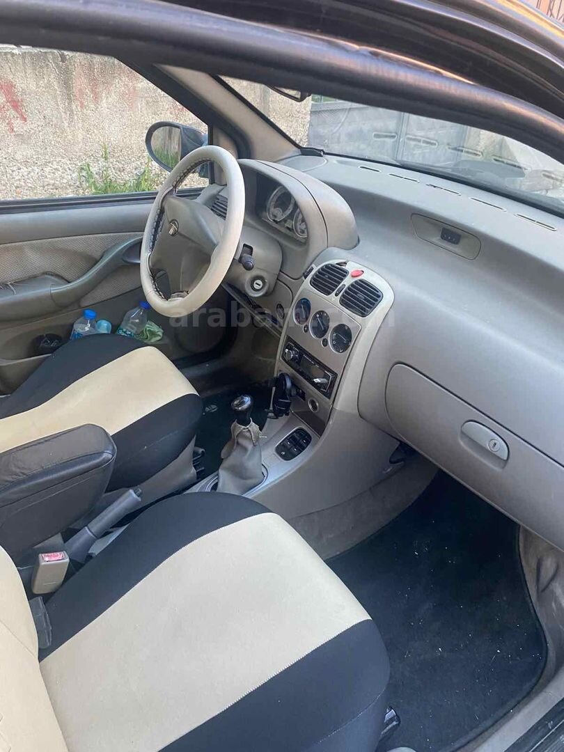 Sahibinden Tata Indigo 1.4 MPFI Comfort 2011 Model Ankara 159.000 km Siyah 3