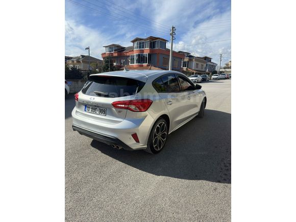 Sahibinden Ford Focus 1.5 TDCi ST Line 2018 Model 
