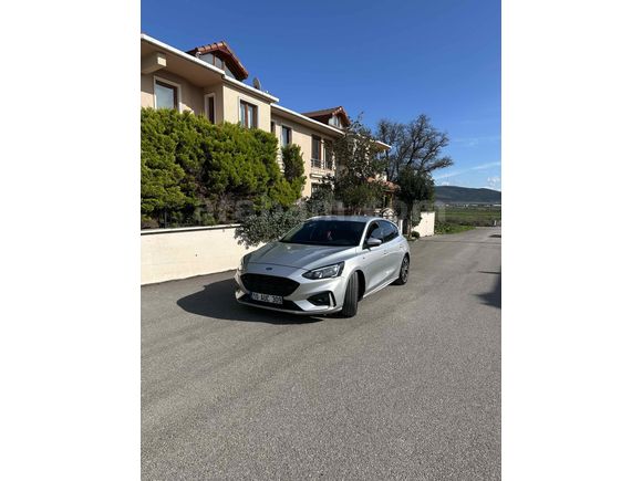 Sahibinden Ford Focus 1.5 TDCi ST Line 2018 Model 