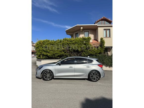 Sahibinden Ford Focus 1.5 TDCi ST Line 2018 Model 