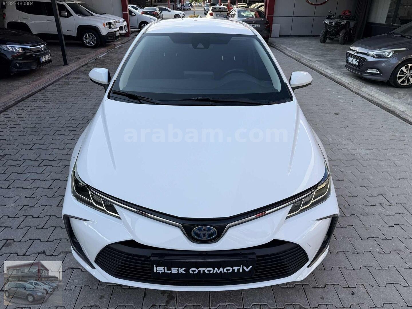 Galeriden Toyota Corolla 1.8 Hybrid Dream 2022 Model Adana 123.000 km Beyaz 1