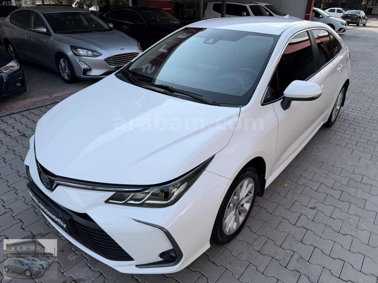 Galeriden Toyota Corolla 1.8 Hybrid Dream 2022 Model Adana 123.000 km Beyaz 4