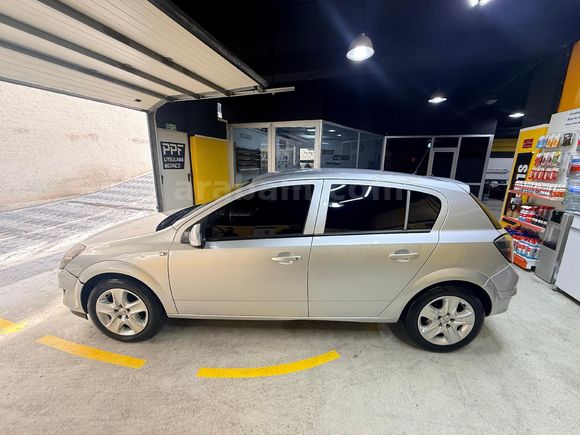 Sahibinden Opel Astra 1.6 Edition 2013 Model