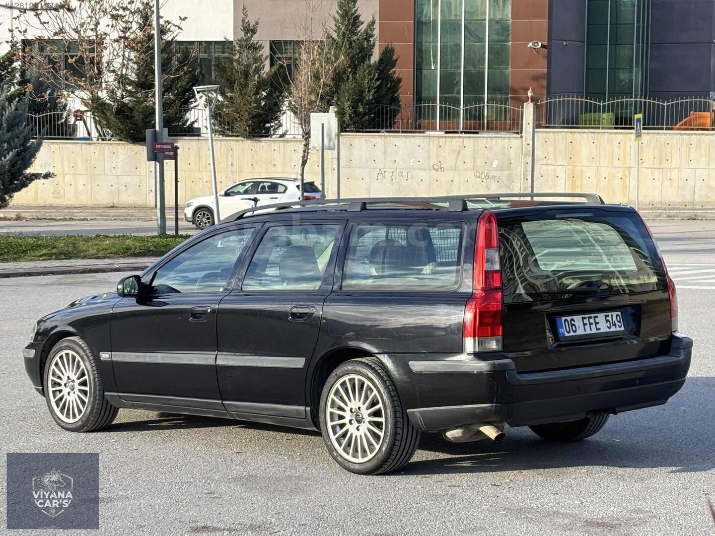 Galeriden Volvo V70 2.4 T 2002 Model Ankara 265.000 km Siyah 6