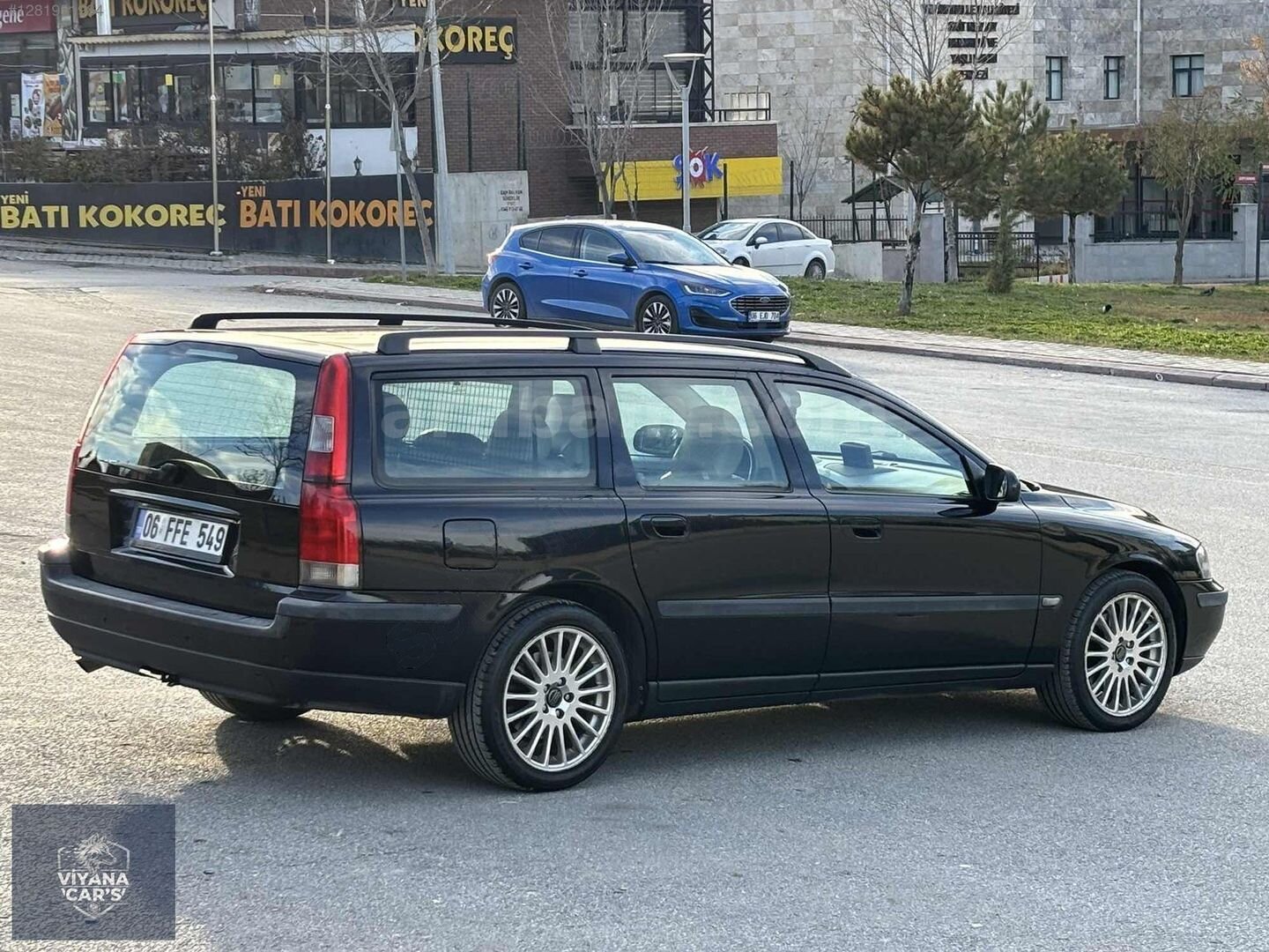 Galeriden Volvo V70 2.4 T 2002 Model Ankara 265.000 km Siyah 4