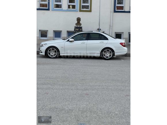 2009 MODEL HATASIZ MERCEDES C180 AMG PAKET LEDLİ