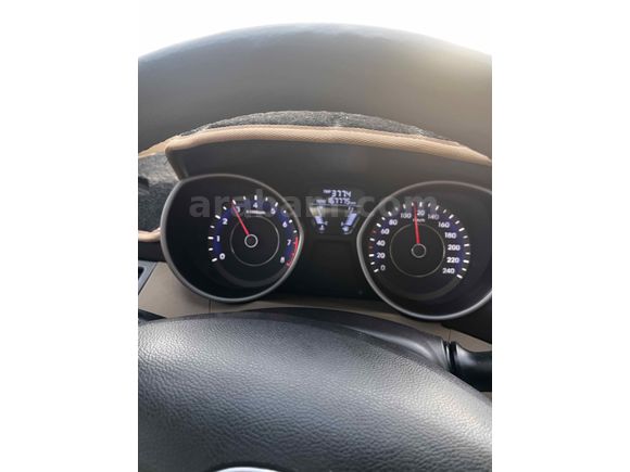 Sahibinden Hyundai Elantra 1.6 D-CVVT Mode Plus 2012 Model 