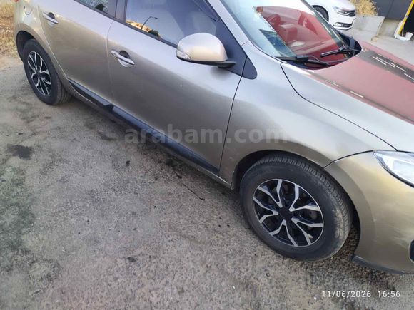 Sahibinden Renault Megane 1.5 dCi Dynamique 2012 Model 