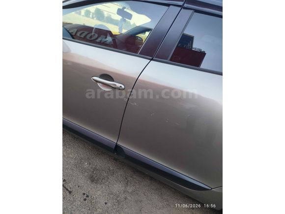 Sahibinden Renault Megane 1.5 dCi Dynamique 2012 Model 