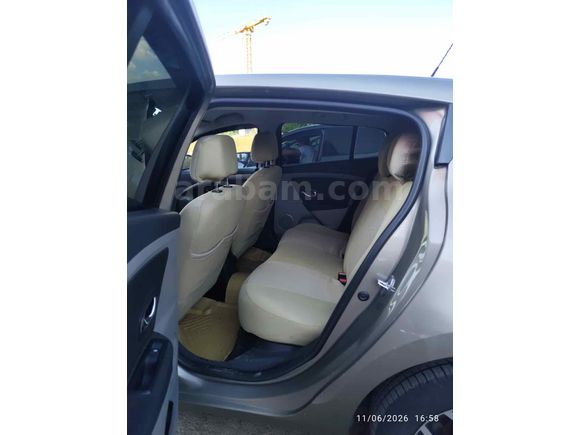 Sahibinden Renault Megane 1.5 dCi Dynamique 2012 Model 