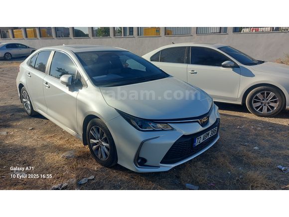 Sahibinden Toyota Corolla 1.5 Dream X-Pack 2023 Model Batman
