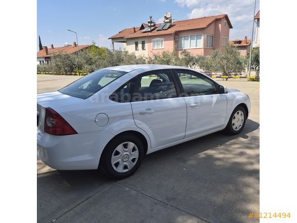 AED OTOMOTİVDEN 2010 MODEL FORD FOCUS 1.6 100 HP OTOMATİK + LPG