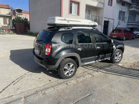 Sahibinden Dacia Duster 1.5 dCi Laureate 2015 Model  328.000 km Siyah
