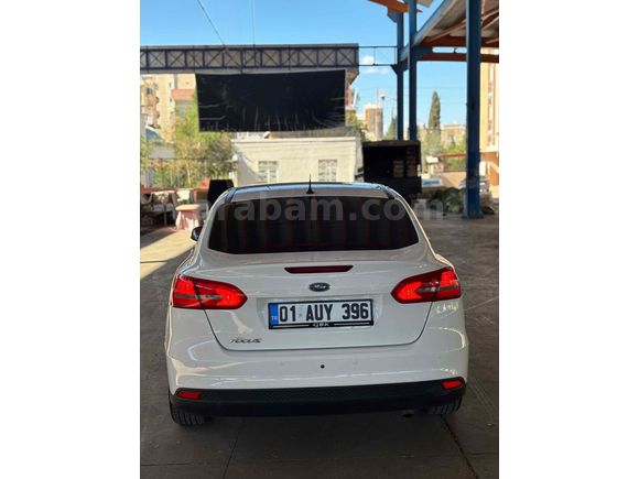 Sahibinden Ford Focus 1.6 Ti-VCT Trend X 2015 Model 
