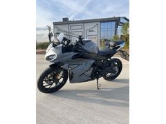 2025 TEMİZ  250SR SIFIRDAN FARKI 
KM