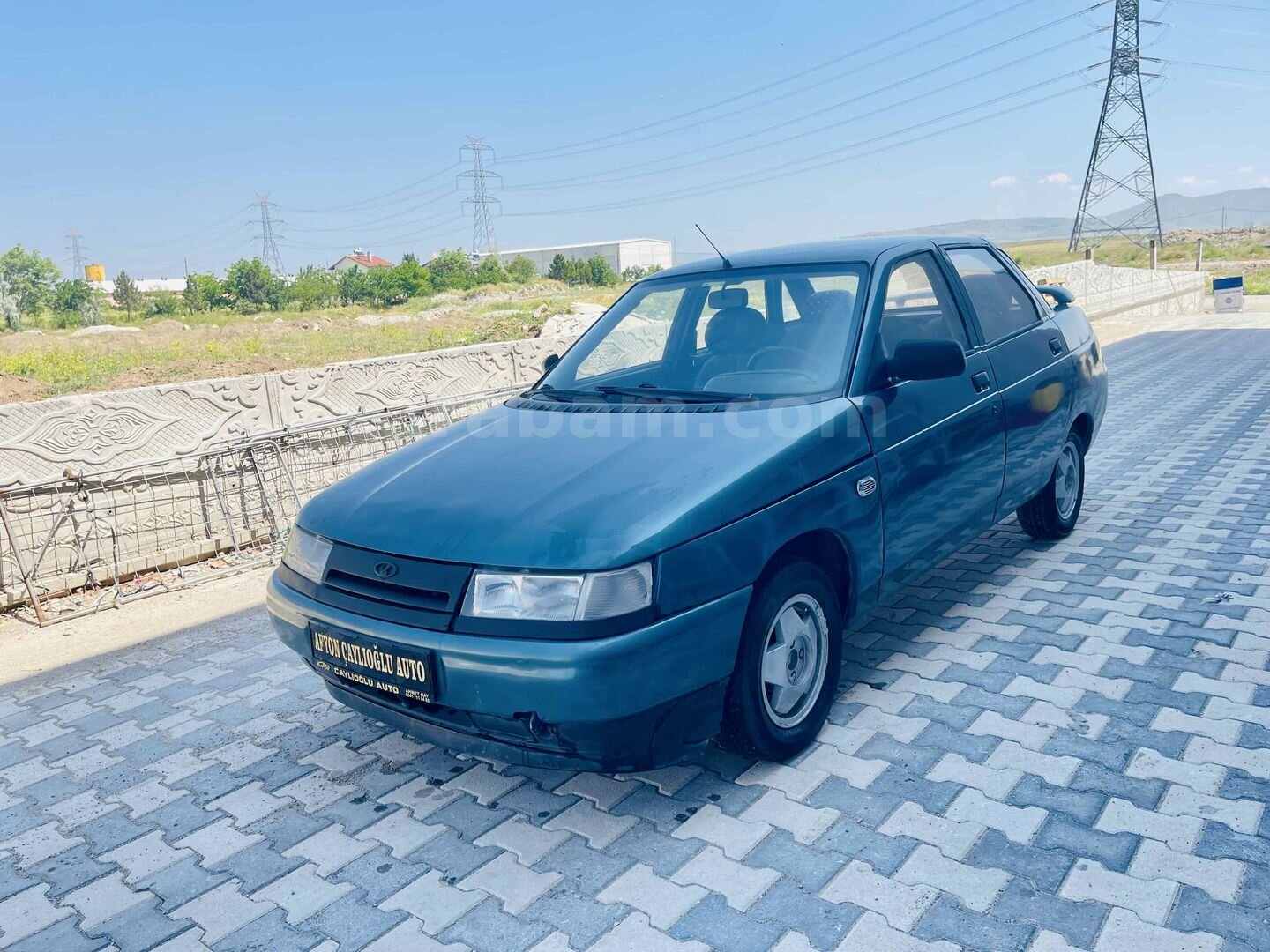 Galeriden Lada Vega 1.5 1999 Model Afyonkarahisar 150.000 km Yeşil (metalik) 3