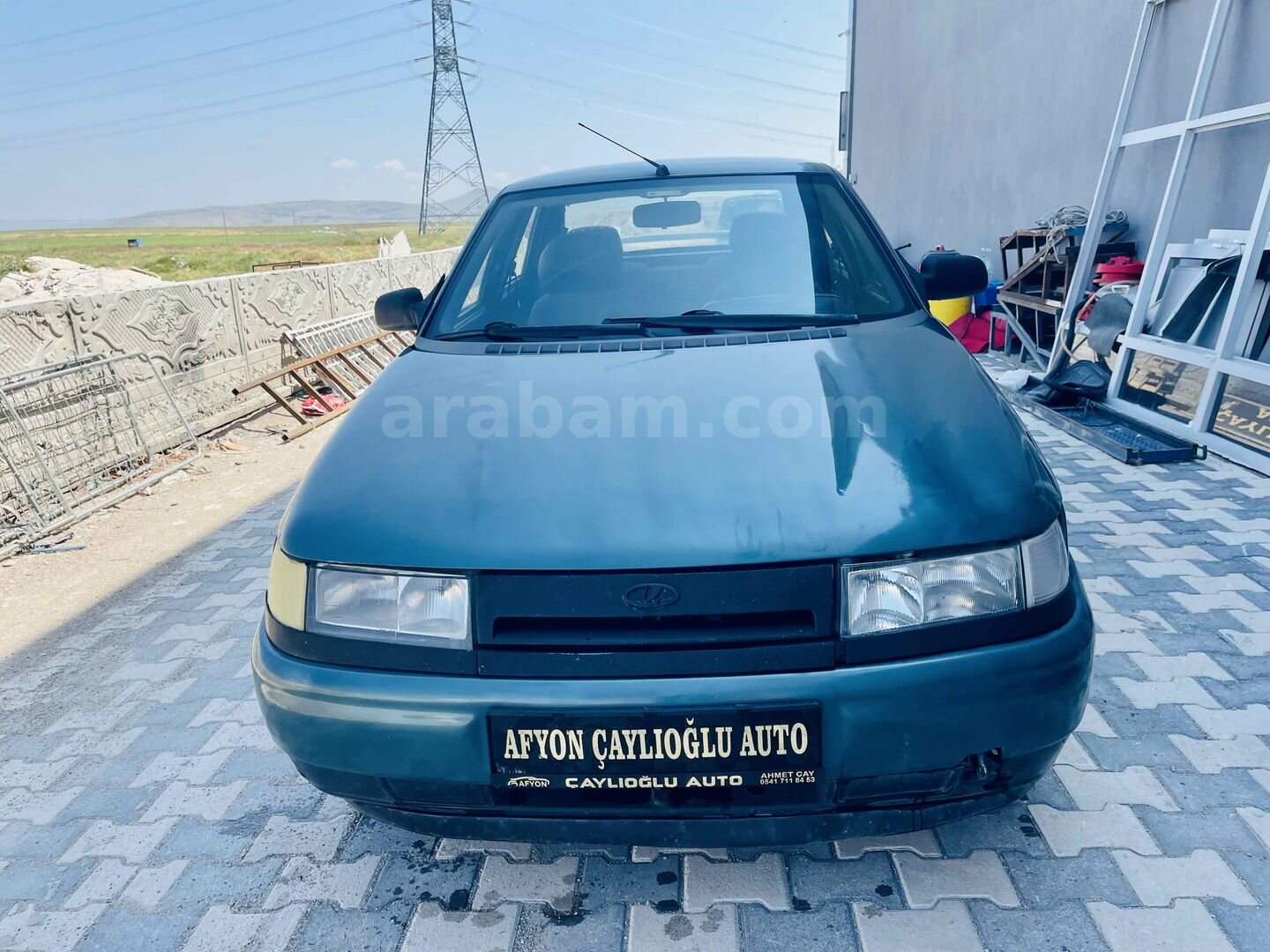 Galeriden Lada Vega 1.5 1999 Model Afyonkarahisar 150.000 km Yeşil (metalik) 2