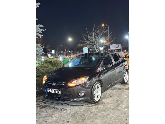 Sahibinden Ford Focus 1.6 TDCi Titanium 2012 Model  348.000 km Siyah