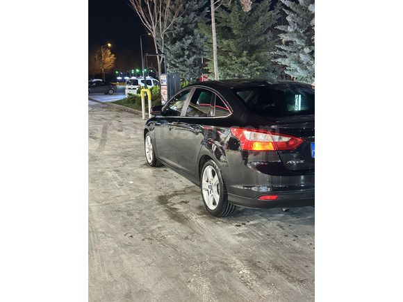 Sahibinden Ford Focus 1.6 TDCi Titanium 2012 Model  348.000 km Siyah