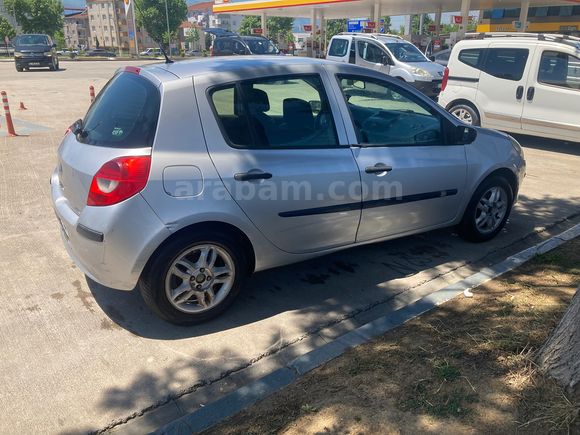 MEMURDAN MOTOR BAKIMLI MASRAFSIZ DEĞİŞENSİZ CLİO 3 