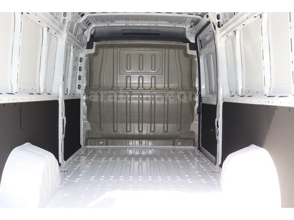 MBSBÜYÜKSOYLU'DAN 2025 MODEL FiAT DUCATO 2.2 M.JET 15M3 PANELVAN