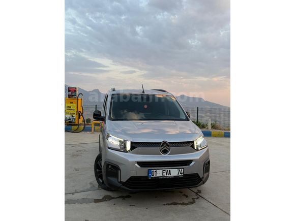 Citroen Berlingo 1.5 BlueHDI Shine 2024 Model