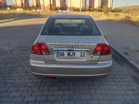 Sahibinden Honda Civic 1.6i VTEC ES 2002 Model