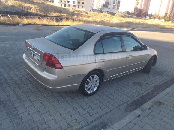 Sahibinden Honda Civic 1.6i VTEC ES 2002 Model