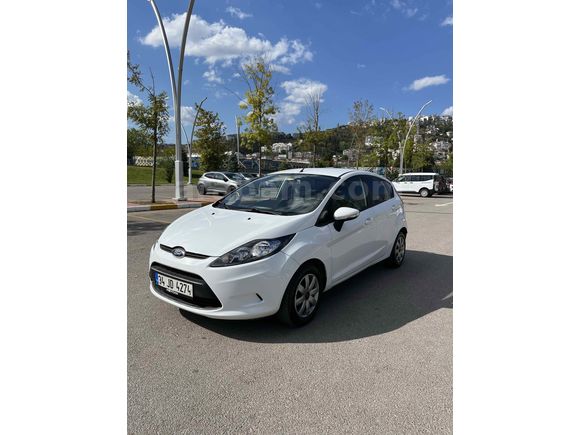 Sahibinden Ford Fiesta 1.25 Trend 2012 Model 