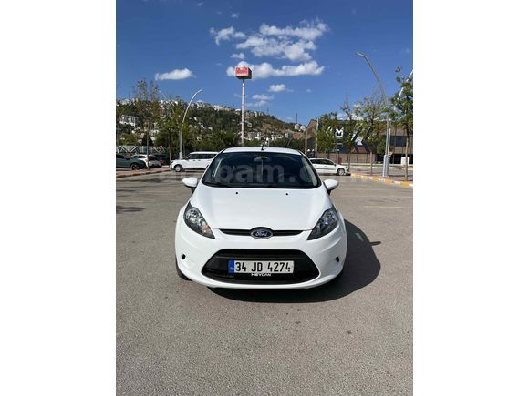 Sahibinden Ford Fiesta 1.25 Trend 2012 Model 