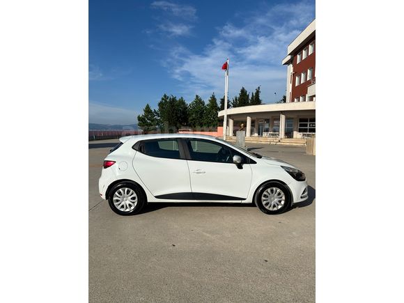 Sahibinden Renault Clio 0.9 TCe Joy 2020 Model 