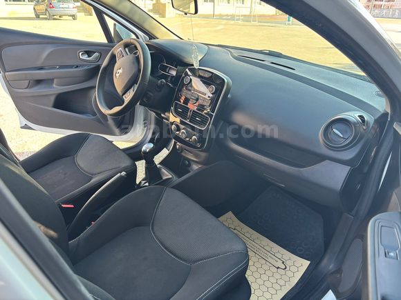 Sahibinden Renault Clio 0.9 TCe Joy 2020 Model 