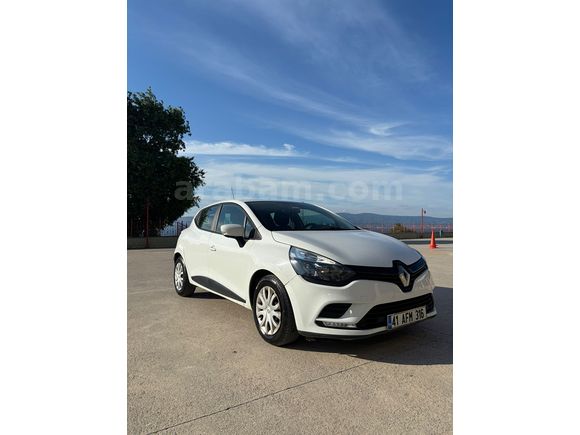 Sahibinden Renault Clio 0.9 TCe Joy 2020 Model 
