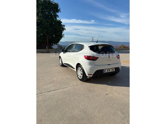 Sahibinden Renault Clio 0.9 TCe Joy 2020 Model 