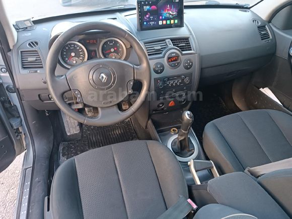 Sahibinden Renault Megane 1.5 dCi Authentique 2004 Model  265.000 km Gri