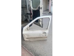 Renault Clio 1/2 2000/2008 beyaz sol ön kapı çıkma orijinal