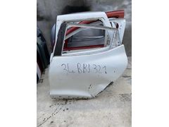 Renault Clio 4 hp beyaz sol arka kapı çıkma orijinal